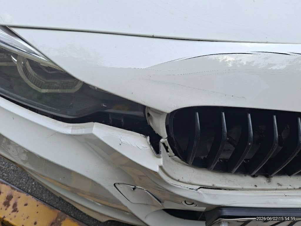 BMW 330i Automatic